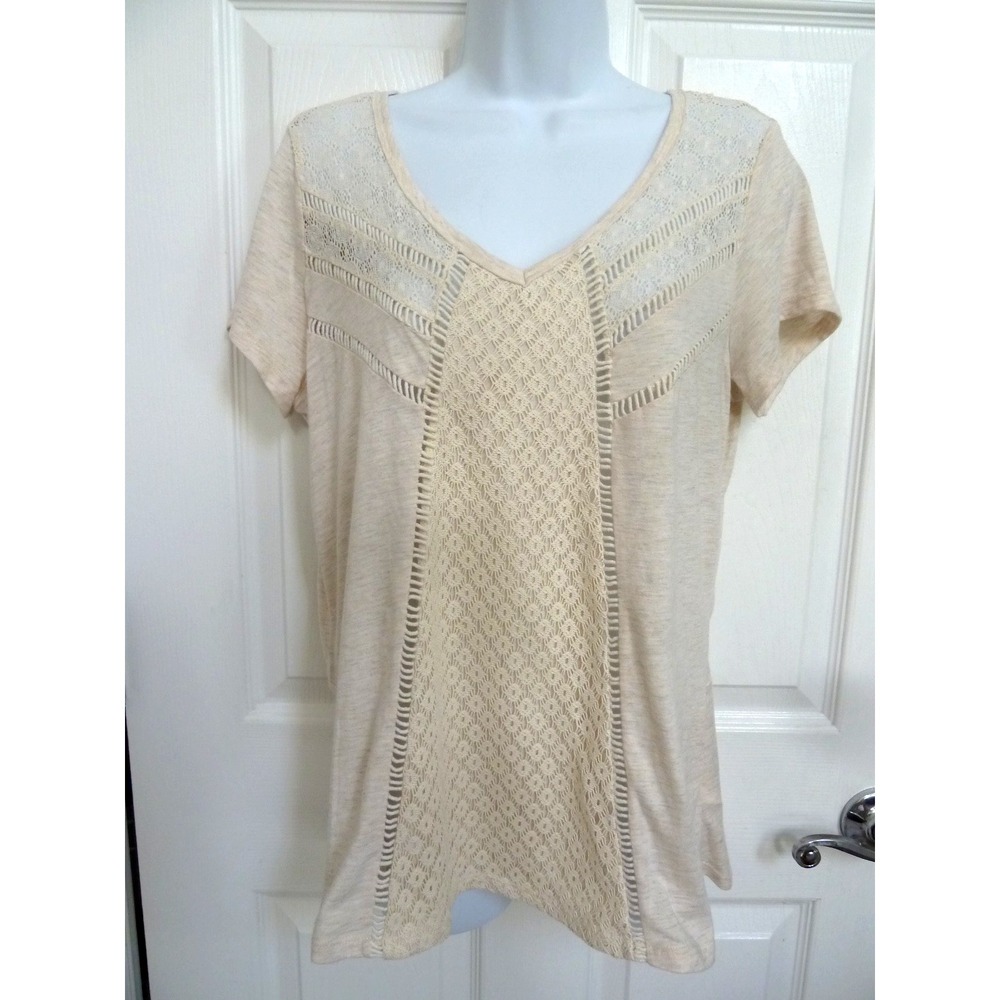 Maurices Womens Large Oatmeal Crochet Lace Button Back V-Neck Tee Top